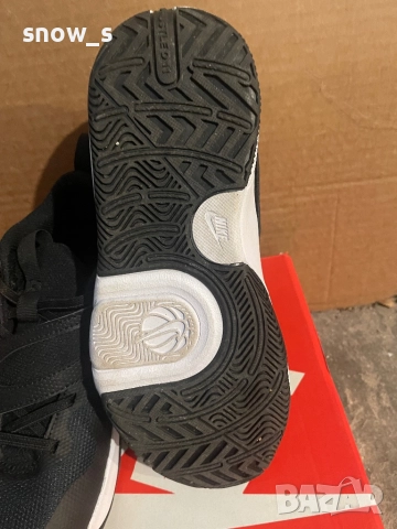 Маратонки “Nike”, снимка 3 - Детски маратонки - 52104057