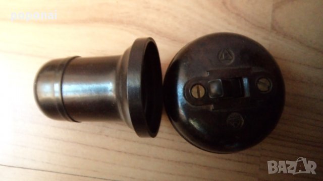 Стар бакелитов ключ, снимка 5 - Други - 32828844