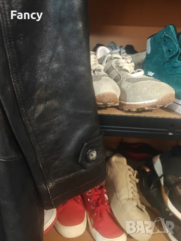 Дамско кожено манто, снимка 13 - Палта, манта - 48884345