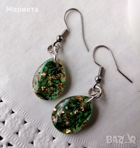 Обеци от смола с горски зелен мъх и златен лист Бижутерска Смола Обици от смола , снимка 5 - Обеци - 33042029