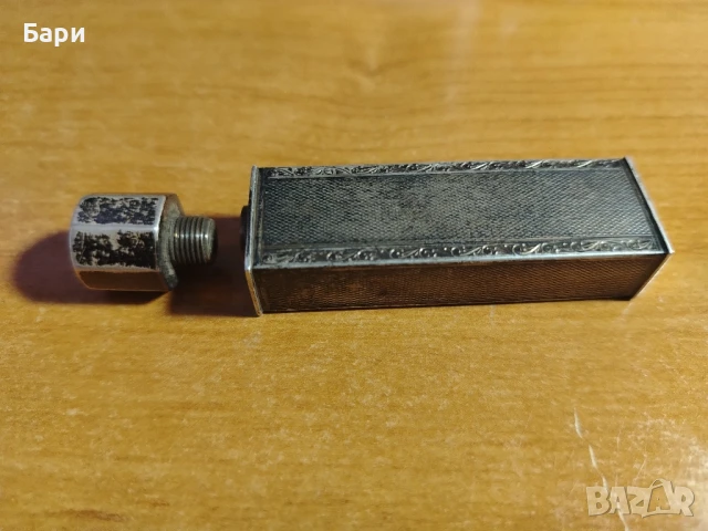 Старо сребърно шишенце от парфюм D.K. 935