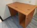 Работно бюро 110/60/77 см с отделение за компютър. В отлично състояние., снимка 10