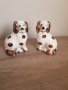 Две порцеланови фигури-кученца, снимка 1 - Колекции - 36952877