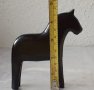 Коне: кон дървен от икеа, черен статуетка статуя фигура, сгъваема стойка за вино, статуетка дървен , снимка 5