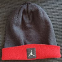 Jordan двулицева зимна шапка, снимка 2 - Шапки - 29060311