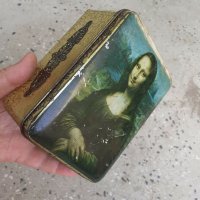 Мона Лиза кутия ламарина метал стара, картина Да Винчи, снимка 1 - Други - 43449037