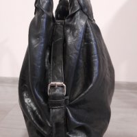 Черна чанта от естествена кожа, снимка 6 - Чанти - 43060155