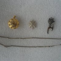 Винтидж бижута от 70те и 80те години., снимка 1 - Антикварни и старинни предмети - 40025535
