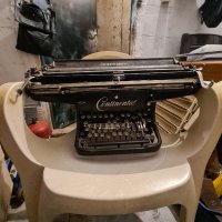 Стара Немска пишеща машина CONTINENTAL , снимка 1 - Антикварни и старинни предмети - 43951659