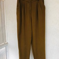 Красив модерен панталон Германия, снимка 1 - Панталони - 28215106