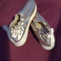 Дамски спортни обувки, снимка 1 - Дамски ежедневни обувки - 28421854