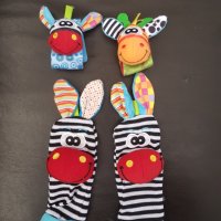 бебешки занимателни чорапи и гривни