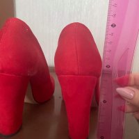 Червени обувки на ток, 37 номер, снимка 4 - Дамски елегантни обувки - 32578108