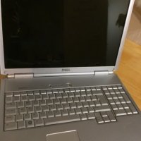 Dell Inspiron 1720 на части - всичко налично, снимка 1 - Части за лаптопи - 26674064