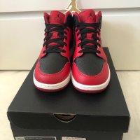 Маратонки оригинални NIKE AIR JORDAN 1 MID REVERSE BRED, снимка 5 - Детски маратонки - 43386306