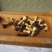 Голяма Луксозна дървена кутия за игра на шах с дърворезба, снимка 13 - Други ценни предмети - 28951035