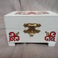 Кутия с автентична българска  народна шевица, снимка 2 - Други - 43255117