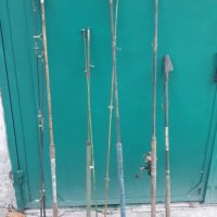 Рибарски пръчки вибро стък. Двойка  3 м 2 макари Дайва със лагери  и кепчета, снимка 1 - Въдици - 39107291
