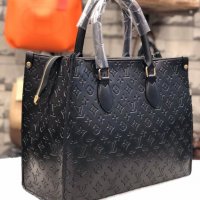 Дамска чанта Louis Vuitton код 45, снимка 1 - Чанти - 28280696