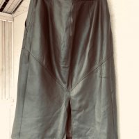 Модерен цвят кожена пола, снимка 2 - Поли - 27104113