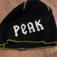 peak performance - страхотна зимна шапка, снимка 1 - Шапки - 34971660