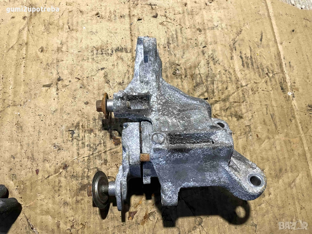 Обтегач Пистов Ремък Toyota GT86 2018 Subaru BRZ, снимка 1