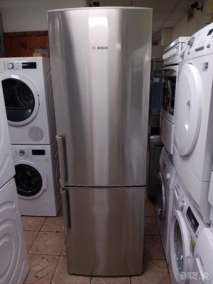 Иноксов комбиниран хладилник с фризер Бош Bosch Total No Frost с 2 години гаранция!, снимка 1