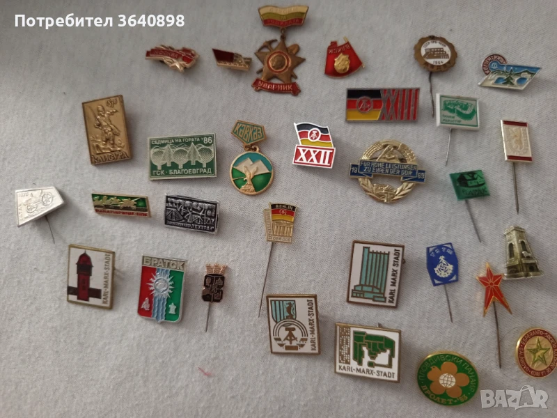 Стари значки, снимка 1