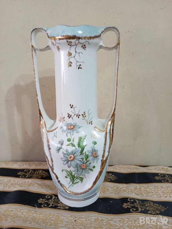Стара порцеланова ваза, снимка 1