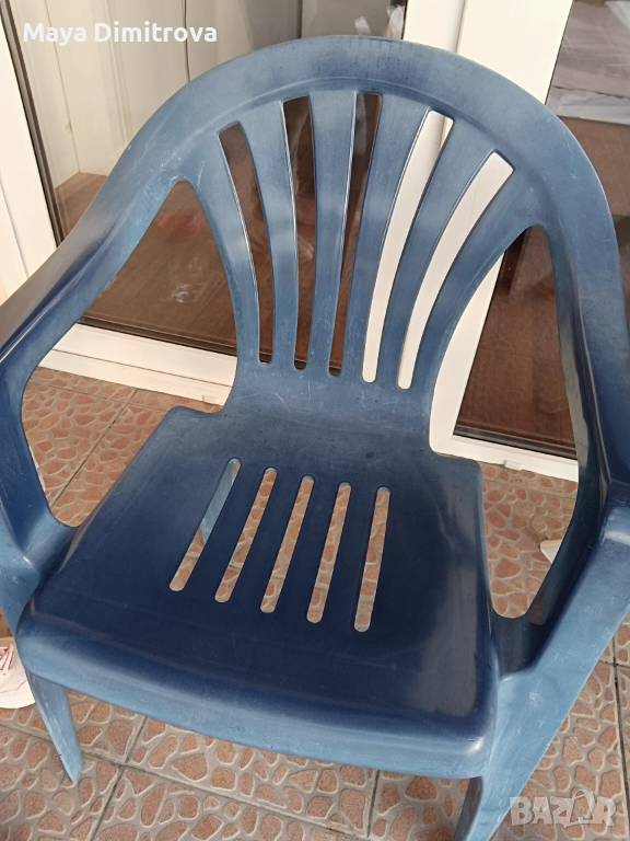 30 броя пластмасови столове, снимка 1