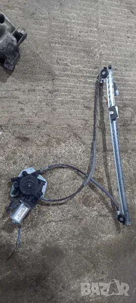 Стъклоповдигач Renault Scenic I, снимка 1