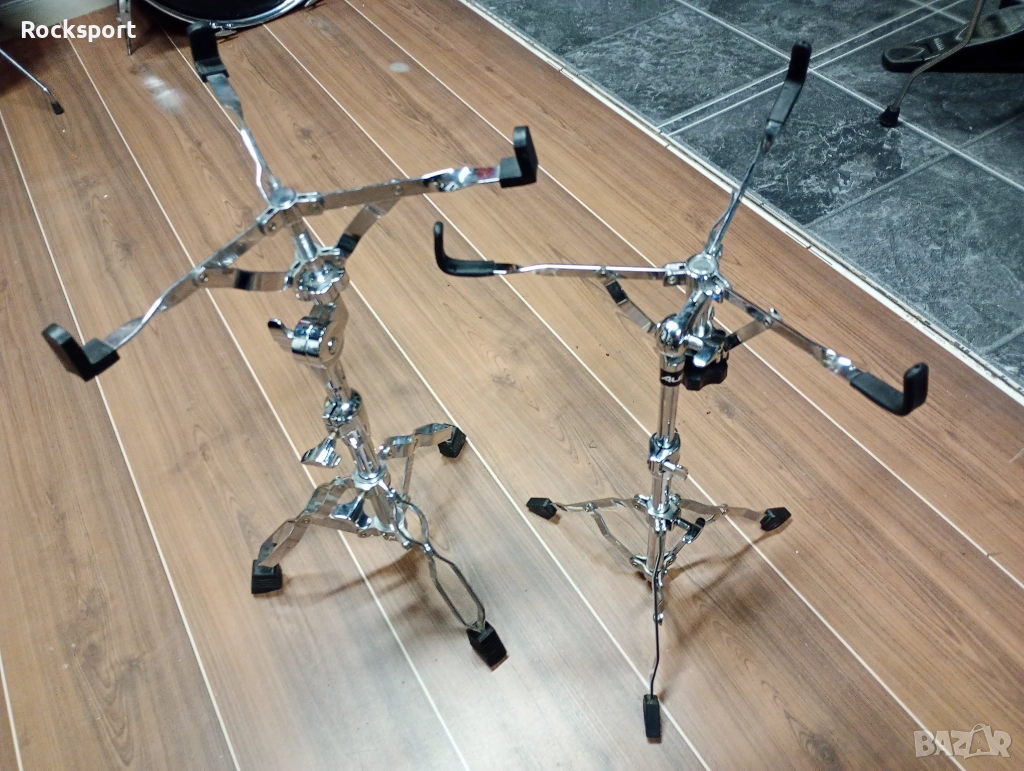 Две стойки за барабанче и столче Разпродажба!, снимка 1