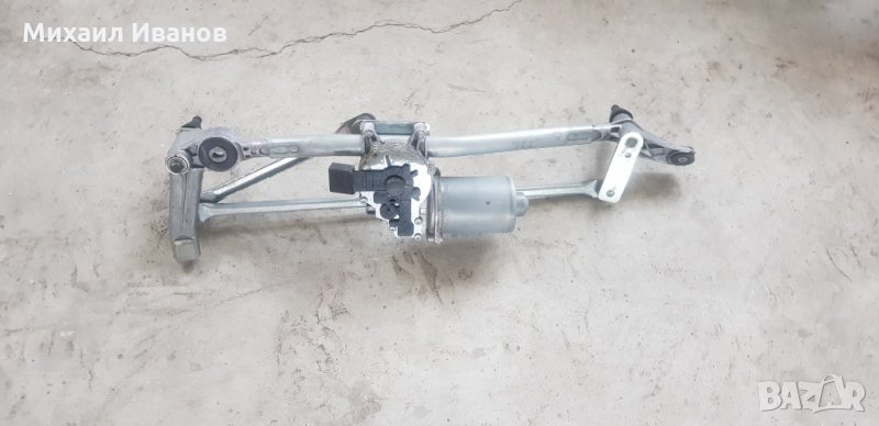 Моторче за предните чистачки - /БМВ/BMW/-/е90/е91/-156кс.-N46N, снимка 1