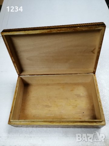 Дървена кутия 26 х 15.5 h 7 , снимка 2 - Други стоки за дома - 32328064