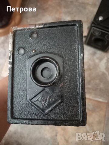 Два стари фотоапарата , снимка 2 - Фотоапарати - 52004074