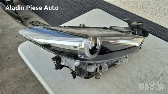 Десен фар Mazda 3 Facelift Full LED година 2016 2017 2018 код BSP551030 , снимка 3 - Аксесоари и консумативи - 50286581