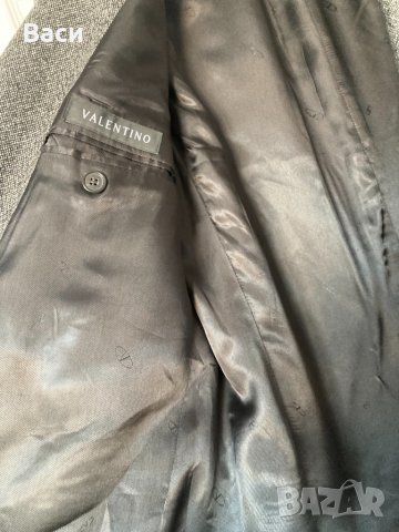 Valentino оригинално палто, снимка 7 - Палта - 43581710