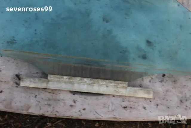 Стъкло предно дясно Мерцедес Екласа S210 MB Eclass комби2000, снимка 2 - Части - 48581022