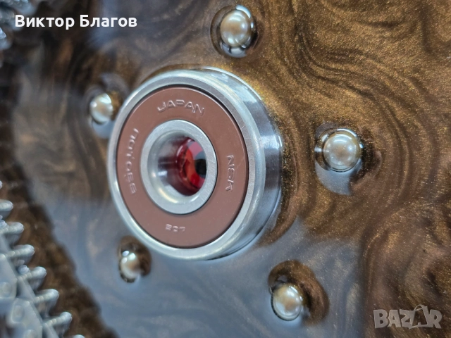 3D картина с части от двигател в епоксидна смола, снимка 6 - Картини - 52938018