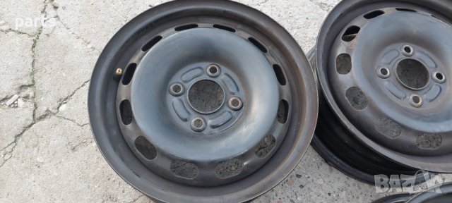 Железни Джанти Мазда - Форд 14 цола 4броя N, снимка 4 - Гуми и джанти - 37994028