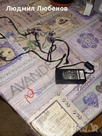 захранване адаптер 9,3V ,4A, снимка 4 - Захранвания и кутии - 52727060