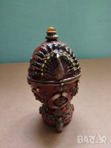 Кутия за бижута-яйце