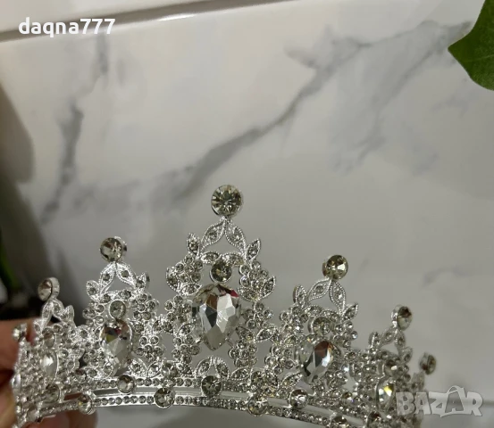 1бр. Висококачествена сплав Тиара Булчинска корона от планински кристал, Блестяща, Принцеса Кралица, снимка 9 - Аксесоари за коса - 50814198