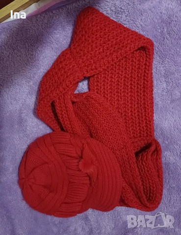 Топли шал и баретка червени, снимка 2 - Шапки - 52427642