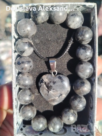 Комплект гривна и колие с лабрадорит , снимка 2 - Колиета, медальони, синджири - 53387413