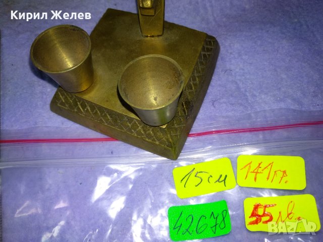 Старо КРАСИВО МАСИВНО НАСТОЛНО БРОНЗОВО РАЗПЯТИЕ КРЪСТ с ДВЕ КАНДИЛЦА 42678, снимка 3 - Декорация за дома - 43827861