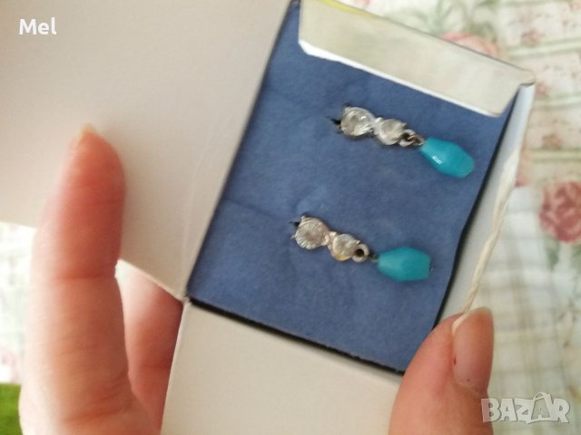 Комплект Avon колие и обеци , снимка 2 - Бижутерийни комплекти - 39187121