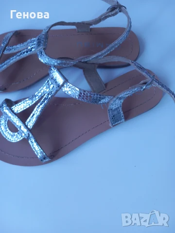 Дамски сребърни сандали номер 37, снимка 4 - Сандали - 50934025