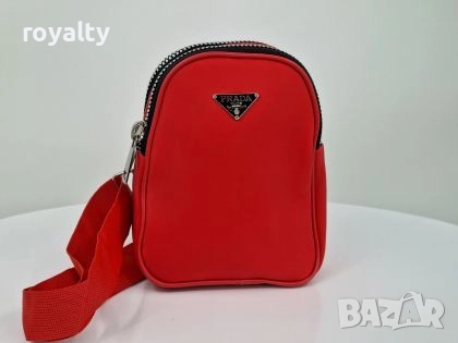 Guess Дамска раница за през гърдите