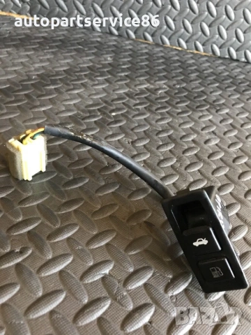 Превключвател за отваряне на резервоар на врата за KIA Opirus 3.5 (2006)